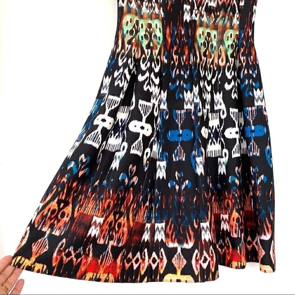 Dressbarn fit & flare dress with crew neck and cap sleeves, midi length - Picture 4 of 12